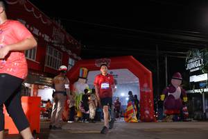 BIB: 48211
                            <button type="button" onclick="openModal(26258105)" class="btn btn-primary btn-sm float-right btn-popup" data-toggle="modal" data-target=".modal-high-quality">
                        <i class="fas fa-shopping-cart"></i> Add to Cart
                    </button>
                                            <button type="button" onclick="isThisMe(26258105, true)" class="btn btn-success btn-sm float-right btn-popup btn-isme hidden" data-toggle="tooltip" data-placement="bottom" title="นี่คือรูปของคุณใช่ไหม คลิกที่นี่เพื่อเอาเข้าอัลบั้ม">
                        <i class="fas fa-plus"></i> Add to album
                    </button>
                    <button type="button" onclick="isThisMe(26258105, false)" class="btn btn-warning btn-sm float-right btn-popup btn-isnotme hidden">
                        <i class="fas fa-ban"></i> Remove from album
                    </button>